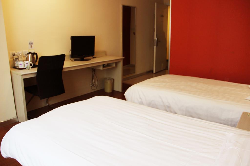 Hanting Hotel Shenyang Zhongshan Square Zewnętrze zdjęcie